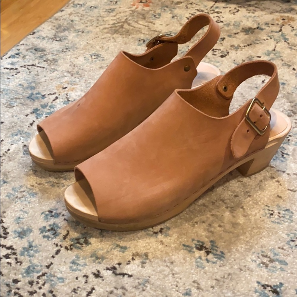 Bryr Suzie Spanish Toe Clog